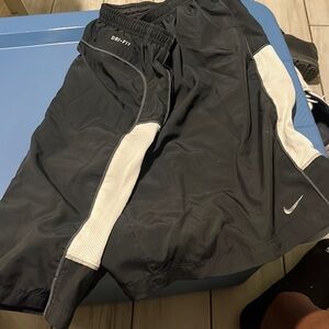 Men’s Nike running shorts Large